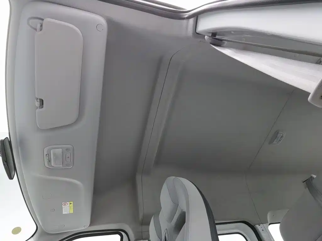 Maxus Dana V1L 2026 — фото 14