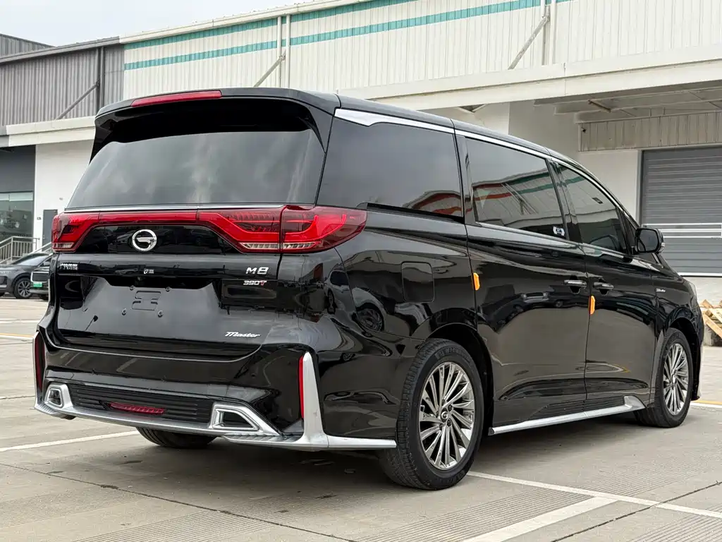 GAC Motor Trumpchi M8 2022 — фото 9