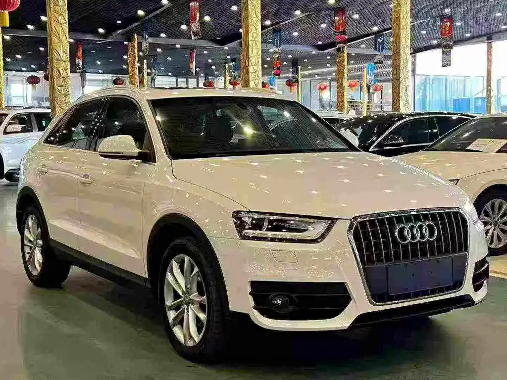 Audi Q3 2015
