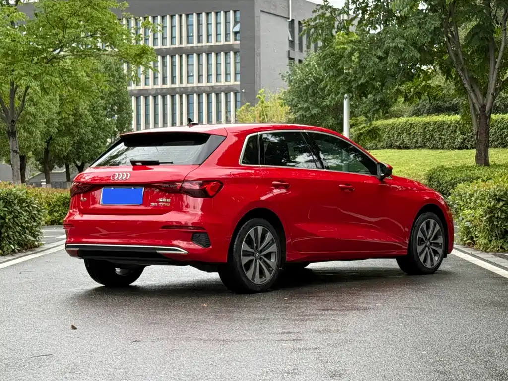 Audi A3 2021 — фото 6