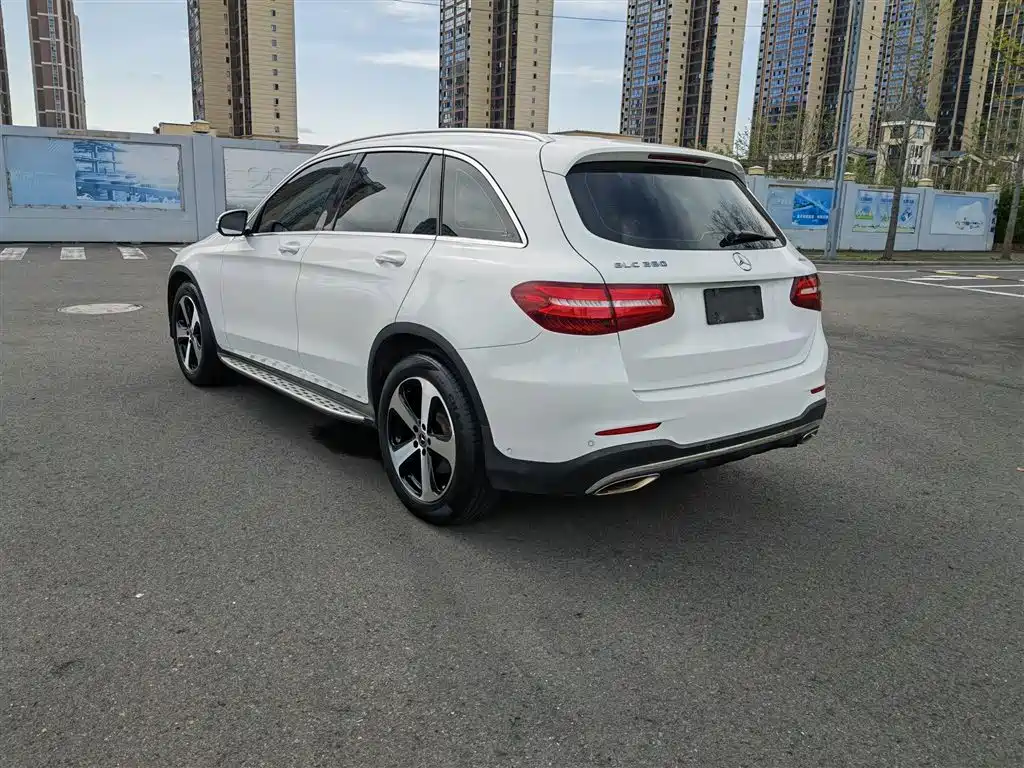 Mercedes-Benz GLC 2017 — фото 5