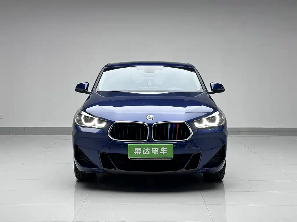 BMW X2 2022 — фото 2