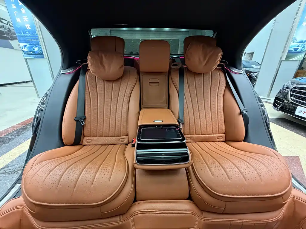 Mercedes-Benz S-Class 2023 — фото 12