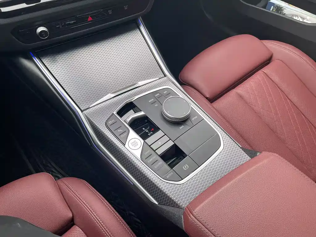 BMW 3 Series 2023 — фото 11