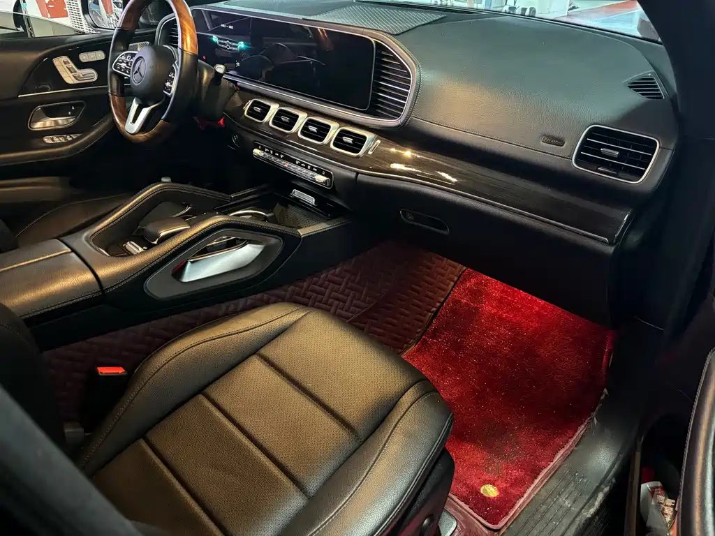 Mercedes-Benz GLS 2020 — фото 6