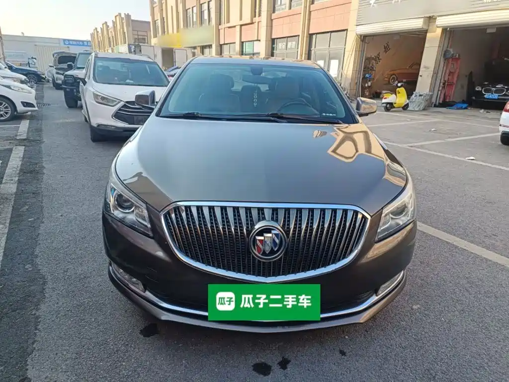 Buick LaCrosse 2015 — фото 3