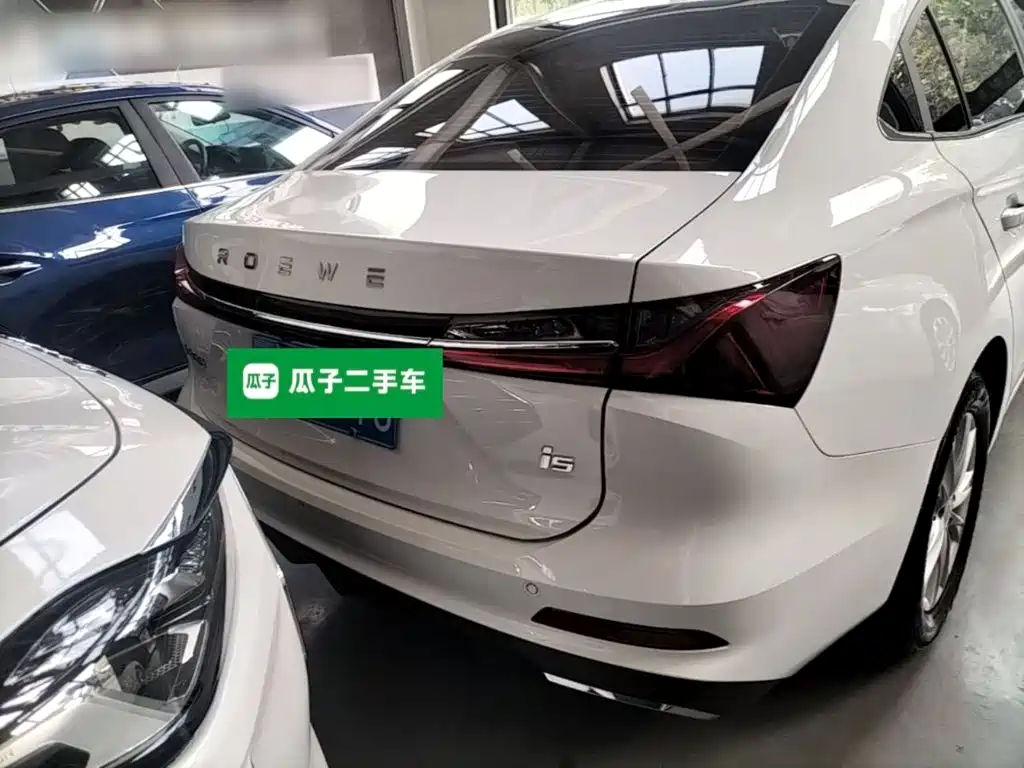 Roewe i5 2025