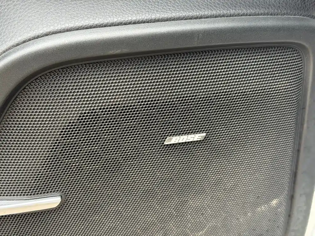 Porsche Cayenne 2017 — фото 9