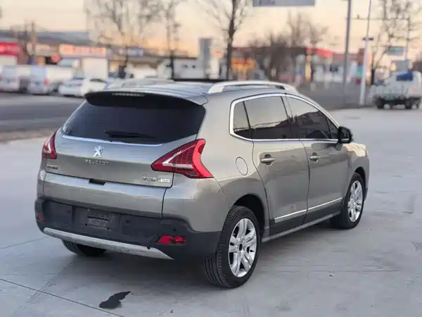 Peugeot 3008 2015