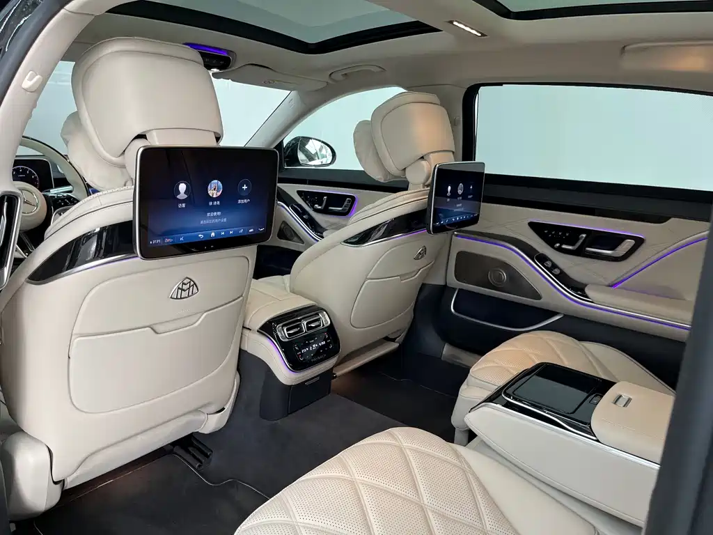 Mercedes-Benz S-Class 2024 — фото 11