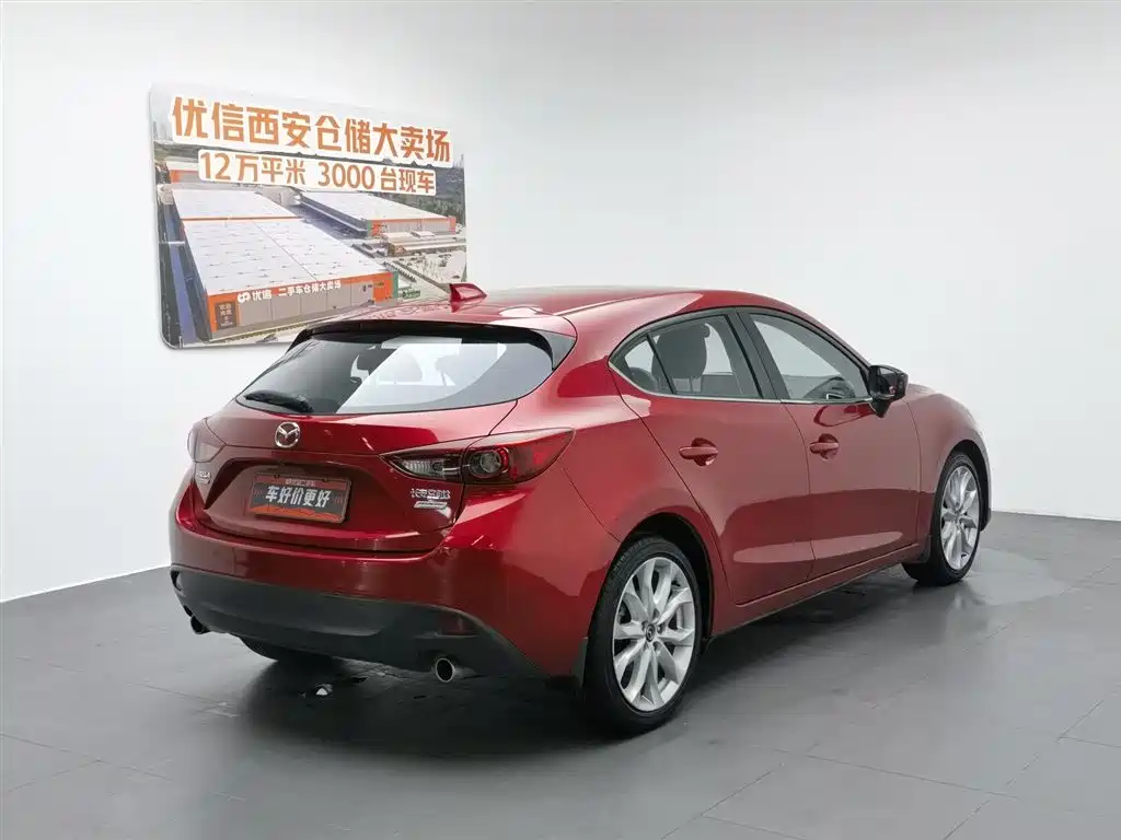 Mazda 3 Axela 2016 — фото 2