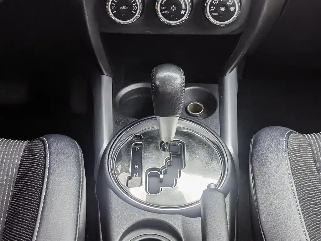 Peugeot 4008 2014 — фото 13