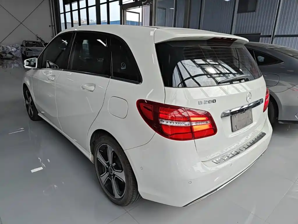 Mercedes-Benz B-Class 2017