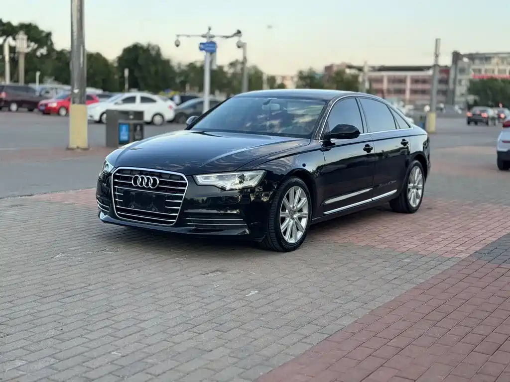 Audi A6L 2015 — фото 1