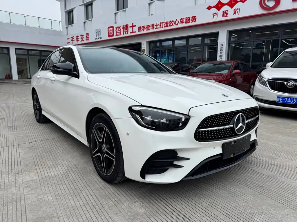 Mercedes-Benz E-Class 2022 — фото 2