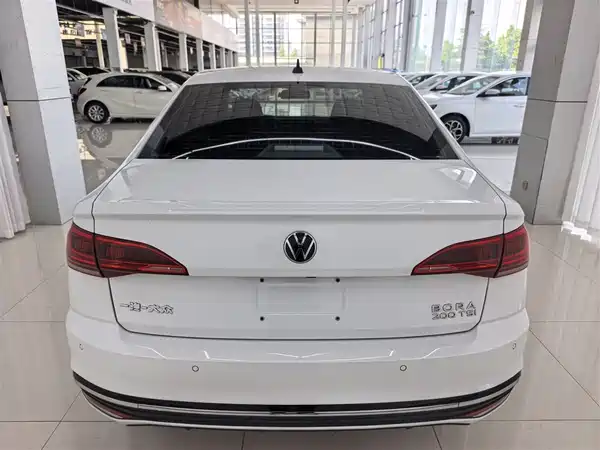 Volkswagen Bora 2024