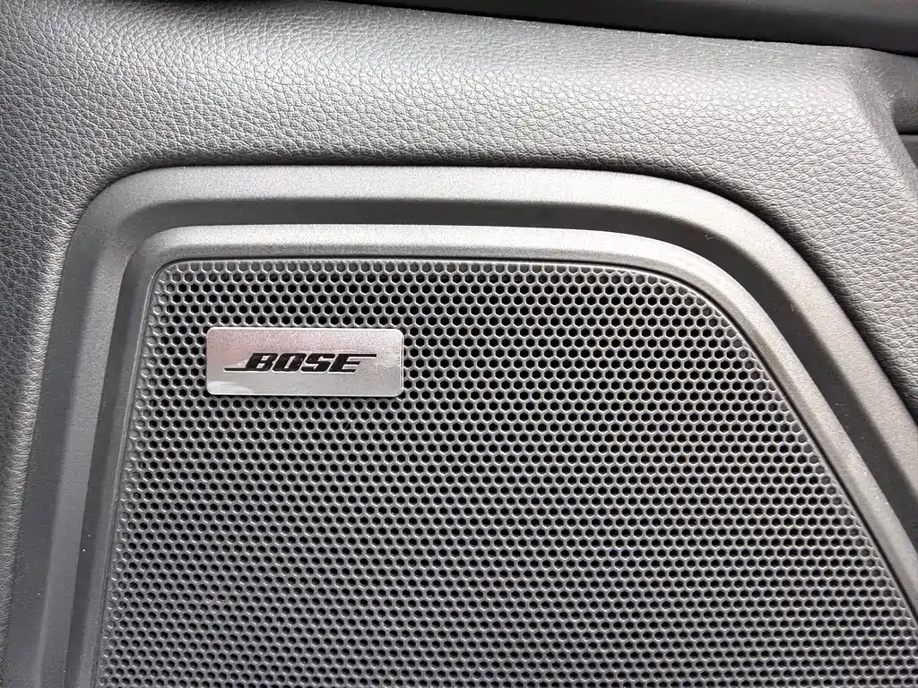 Porsche Macan 2023 — фото 15
