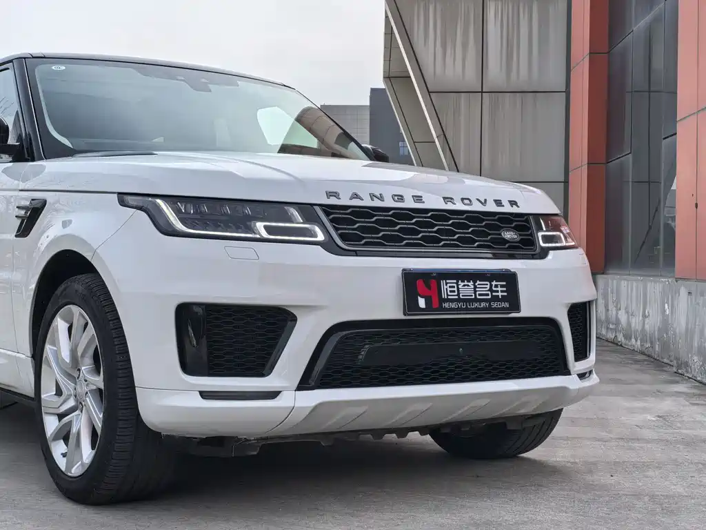 Land Rover Sport 2021 — фото 37
