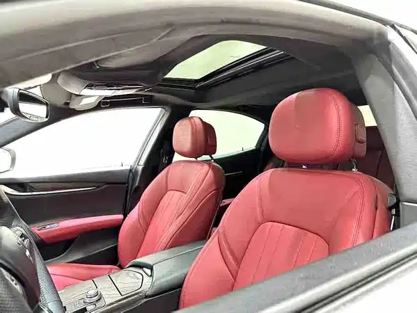 Maserati Ghibli 2016