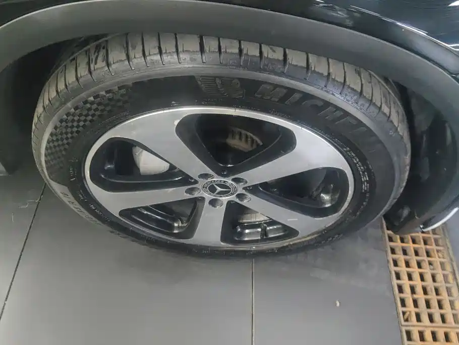 Mercedes-Benz GLC 2018