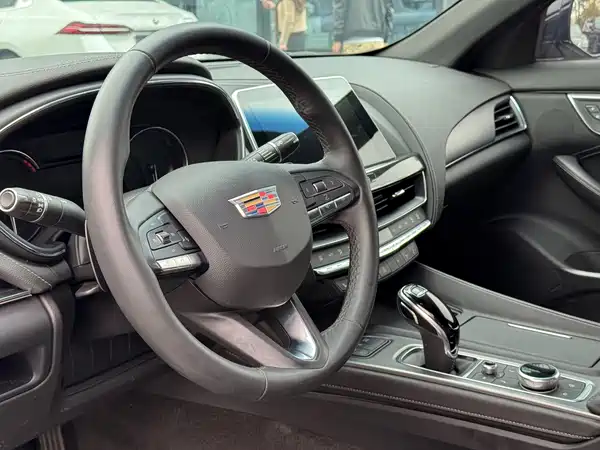 Cadillac CT5 2022