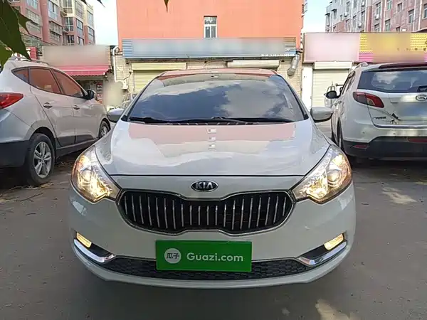 Kia K3 2016