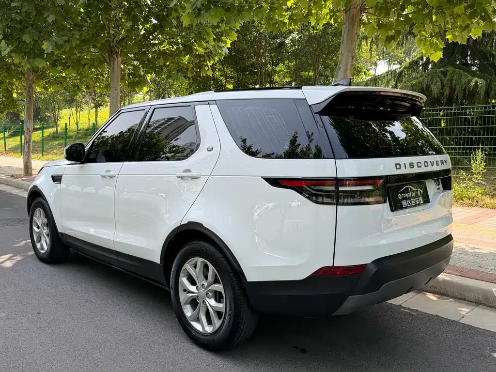 Land Rover Discovery 2019 — фото 22