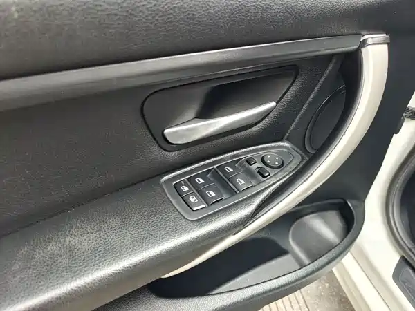 BMW 3 Series 2015