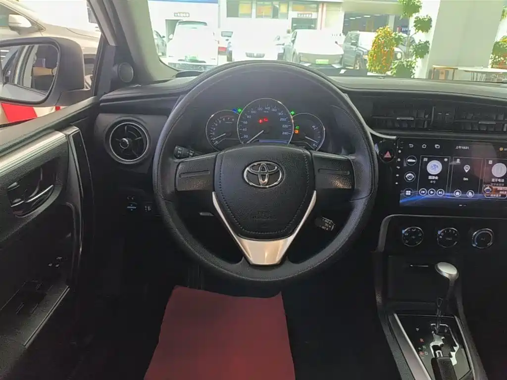 Toyota Corolla 2019 — фото 11
