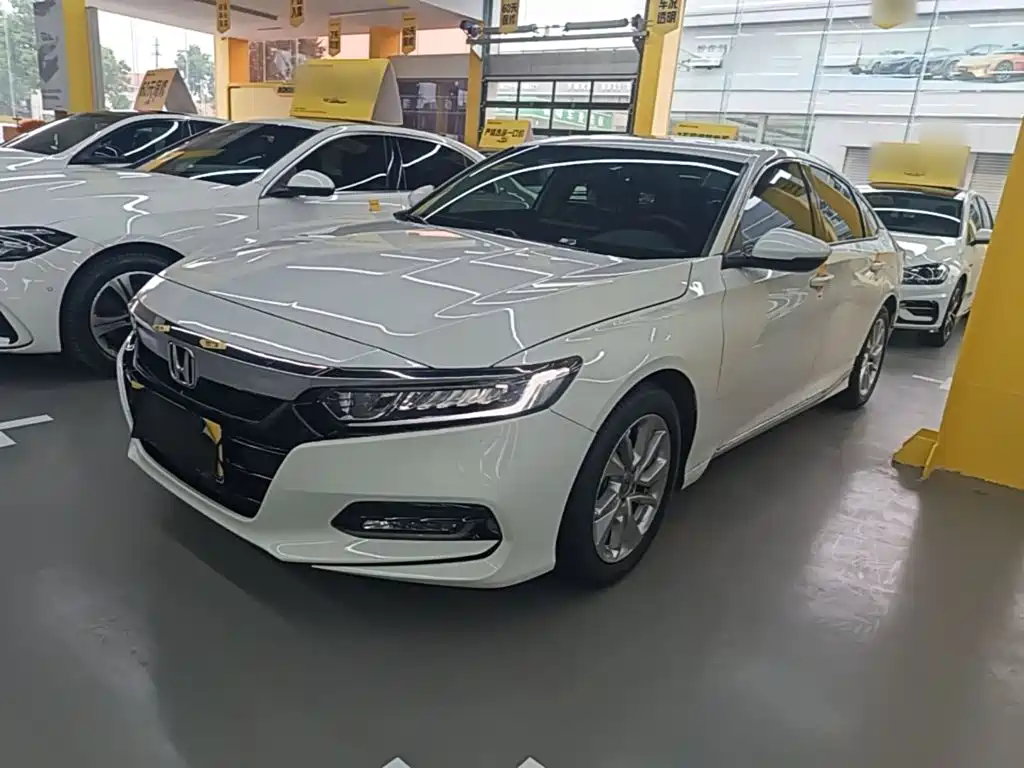 Honda Accord 2021 — фото 2