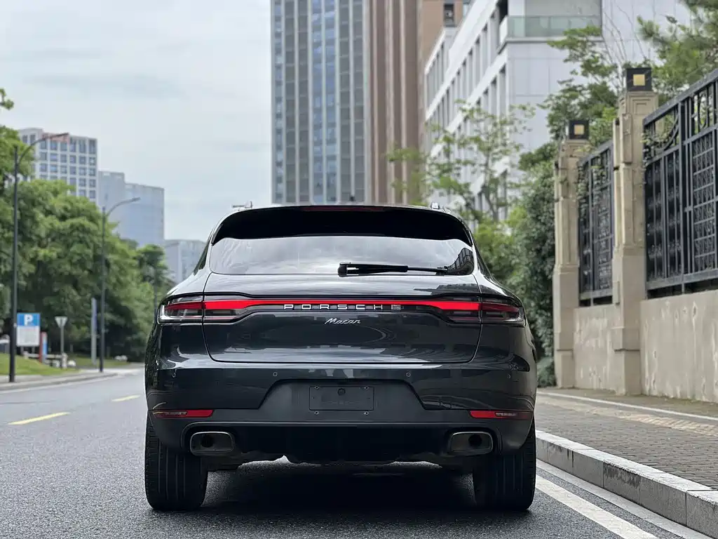 Porsche Macan 2018 — фото 5