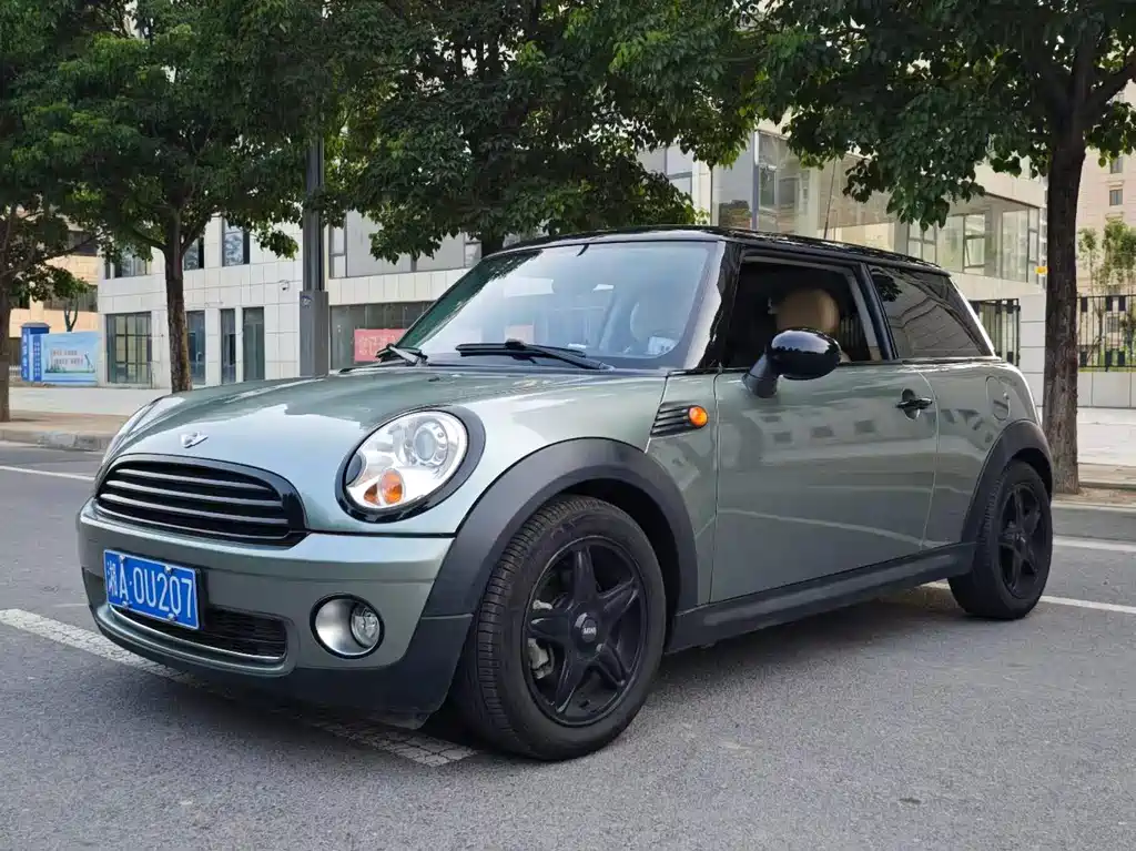 MINI Mini 2010