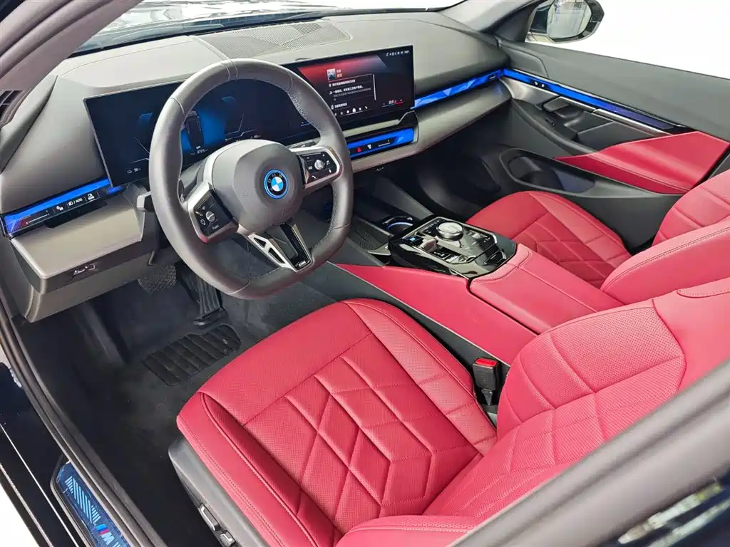 BMW i5 2025 — фото 6