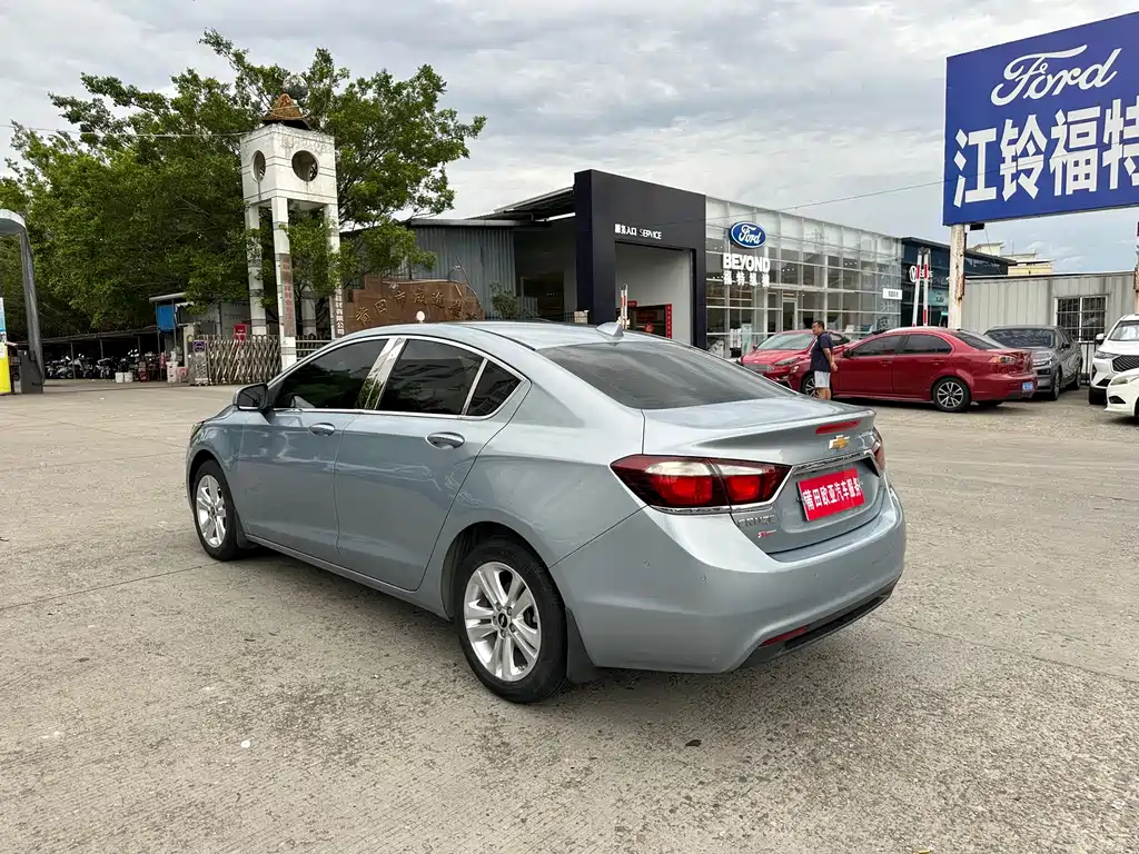 Chevrolet Cruze 2014