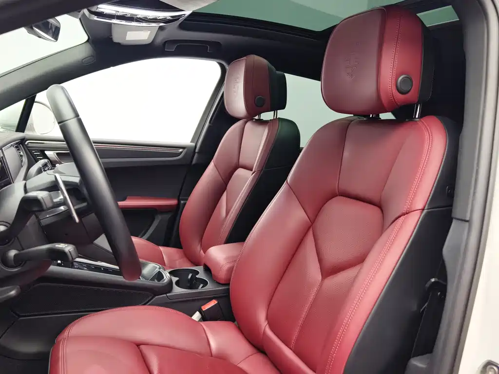 Porsche Macan 2022 — фото 12