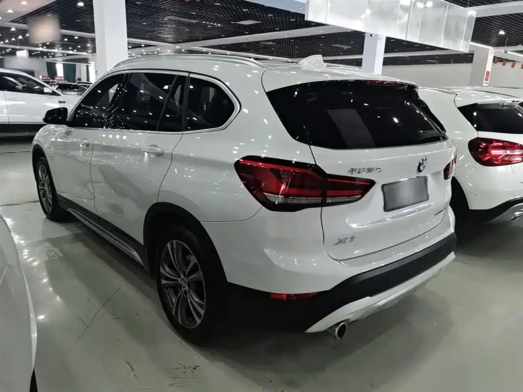 BMW X1 New Energy 2020 — фото 5