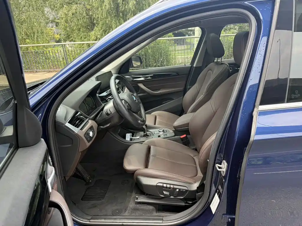 BMW X1 2020 — фото 13
