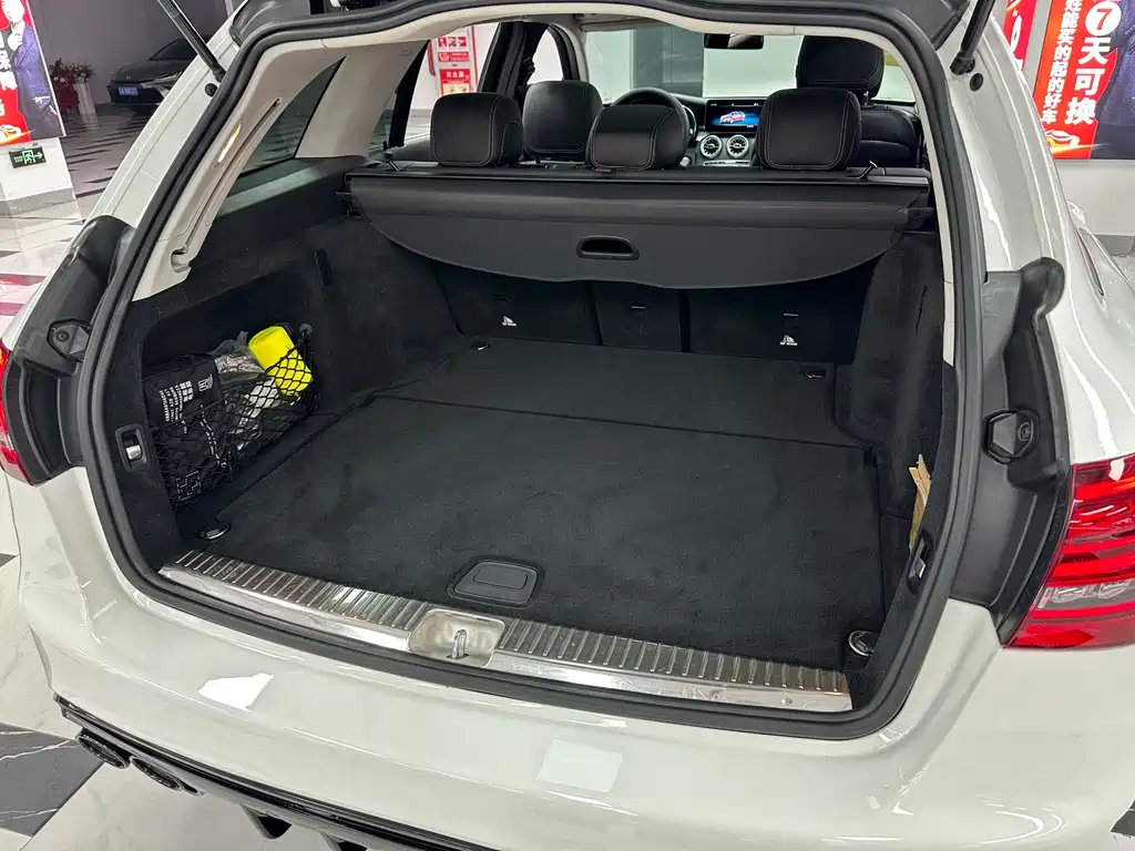 Mercedes-Benz C-Class 2020 — фото 24