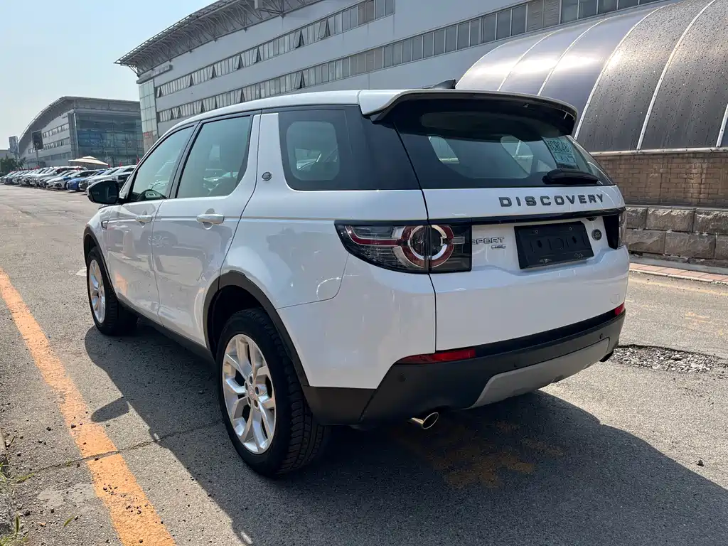Land Rover Discovery Sport 2018 — фото 6