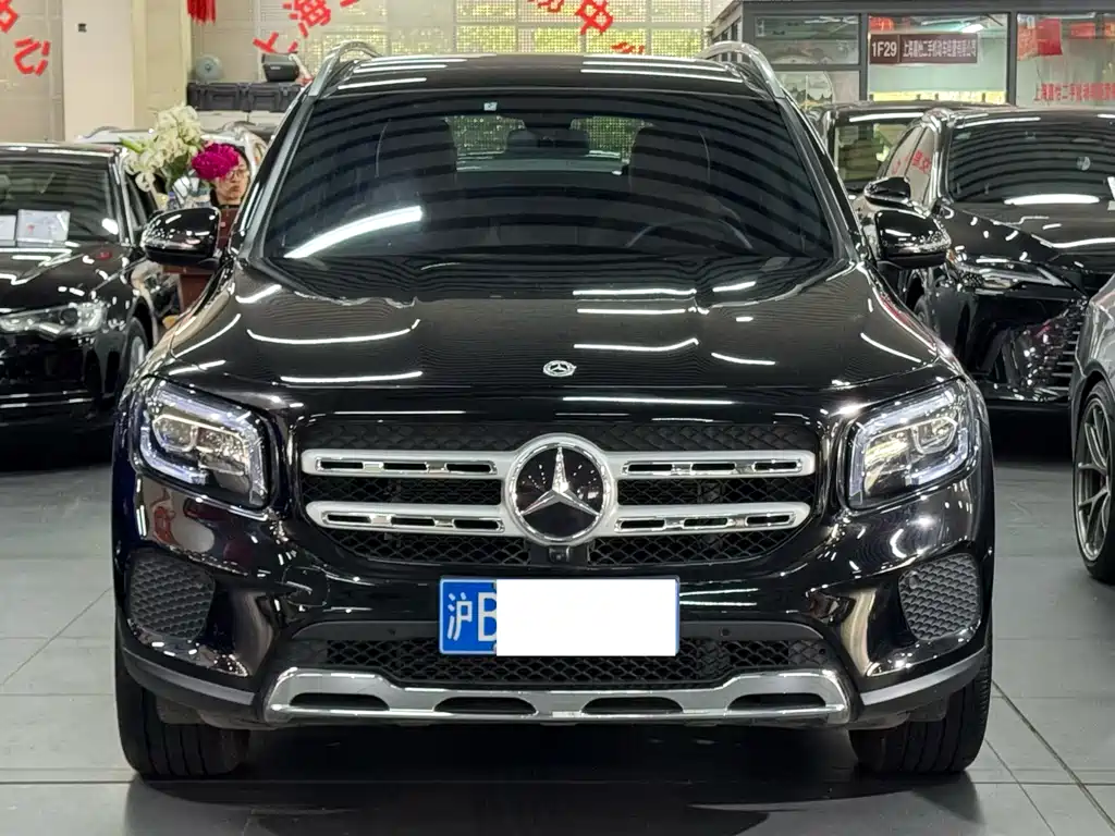 Mercedes-Benz GLB 2023 — фото 2