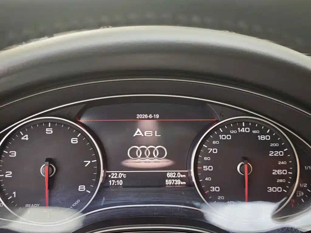 Audi A6L 2018 — фото 13