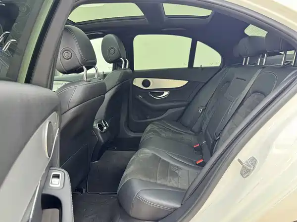 Mercedes-Benz C-Class 2017