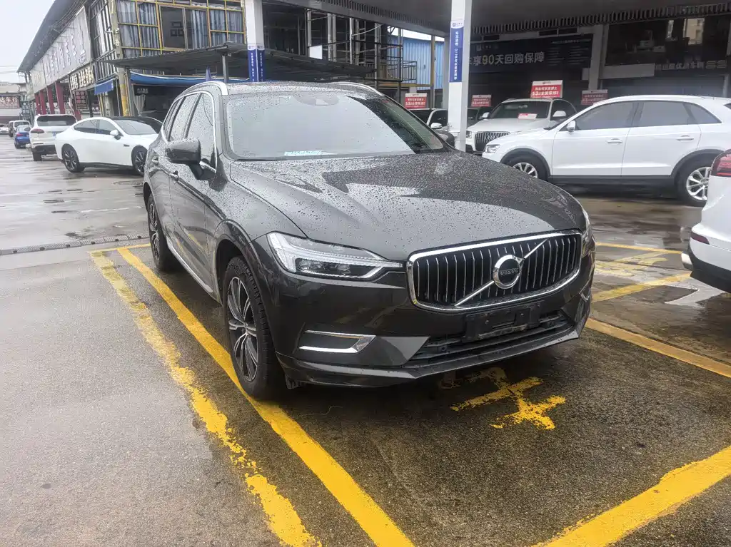 Volvo XC60 2020 — фото 2