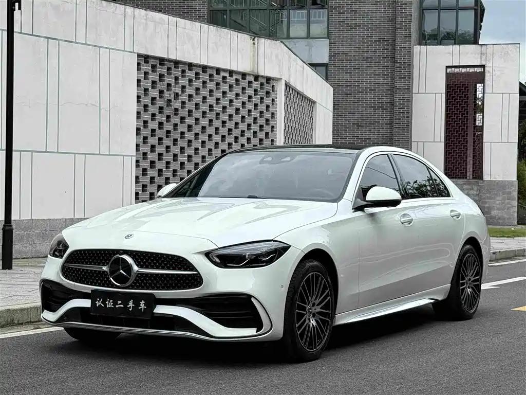 Mercedes-Benz C-Class 2026 — фото 12