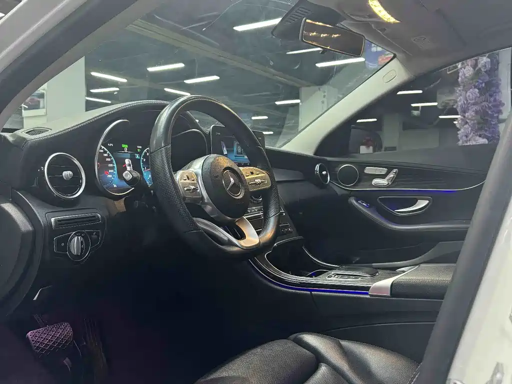 Mercedes-Benz C-Class 2021 — фото 10