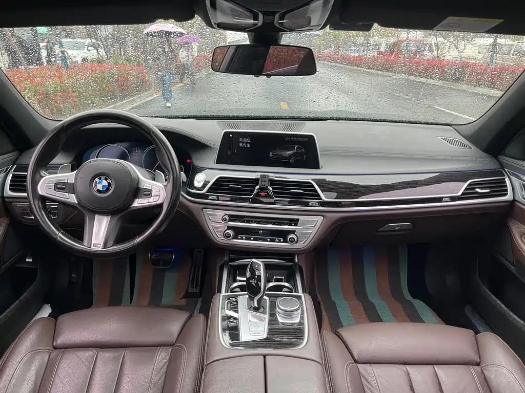 BMW 7 Series 2018 — фото 5