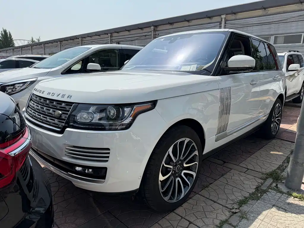 Land Rover Range Rover 2017 — фото 1
