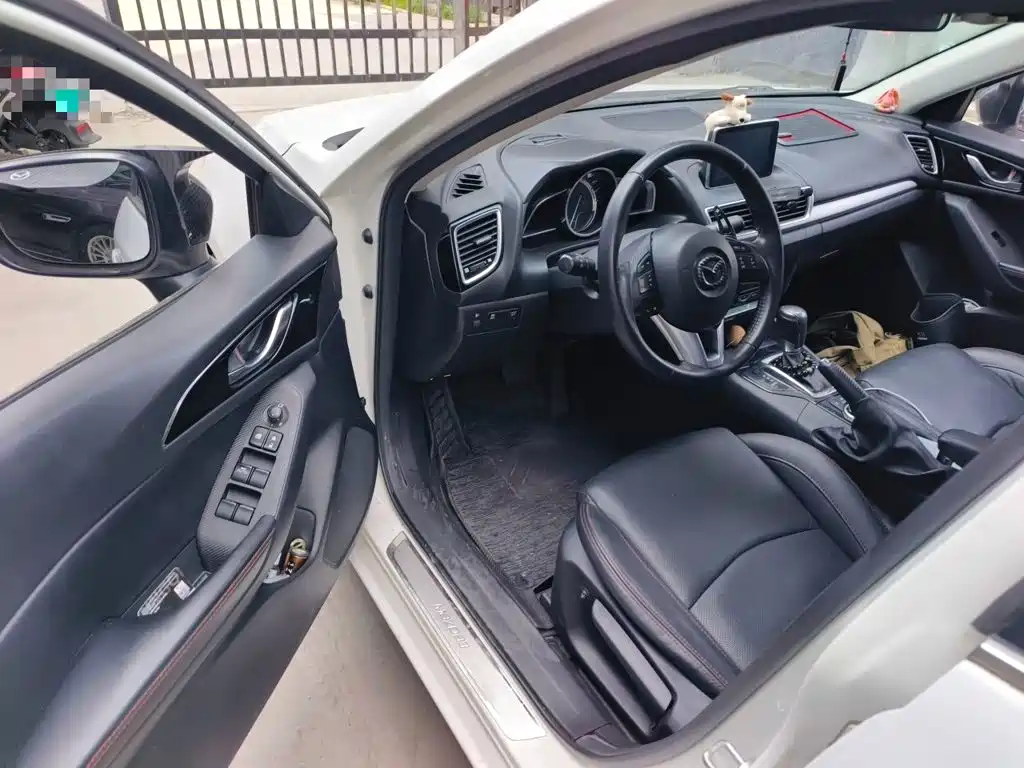 Mazda 3 Angkesela 2015 — фото 14