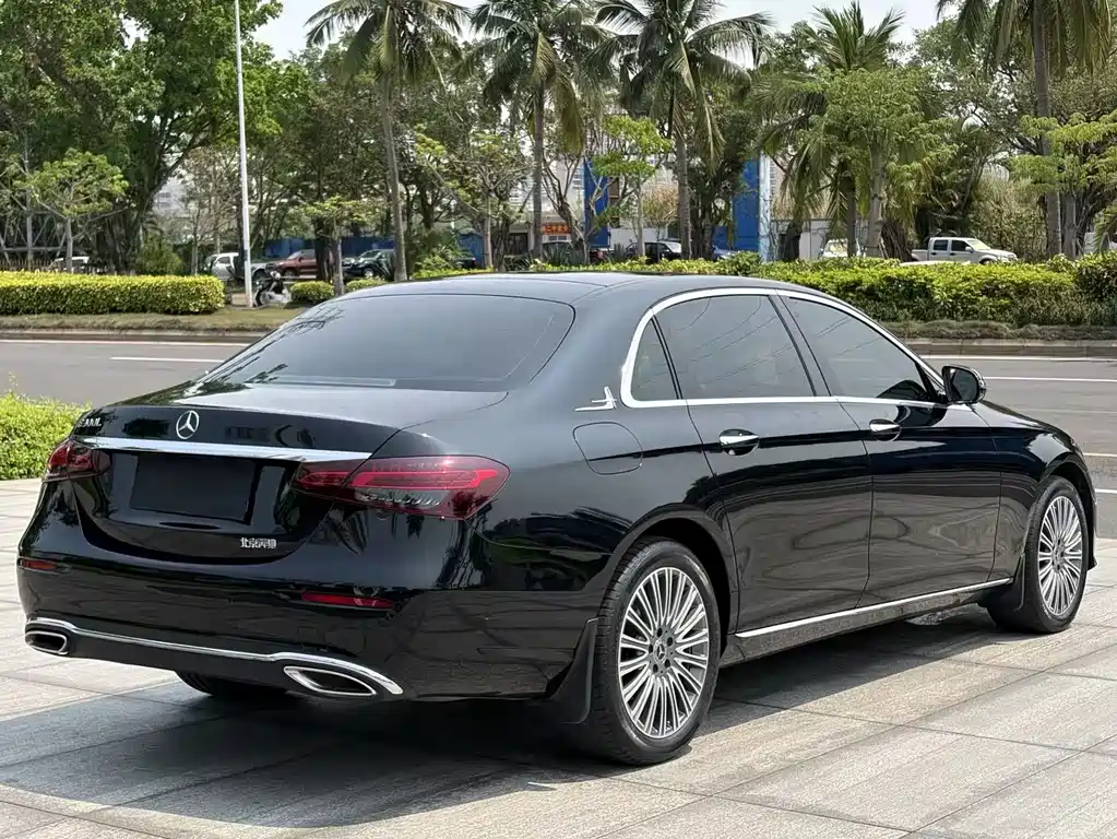 Mercedes-Benz E-Class 2020 — фото 8