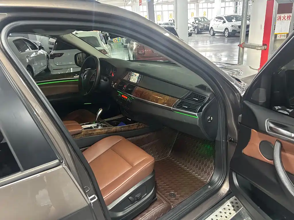 BMW X5 2013 — фото 14